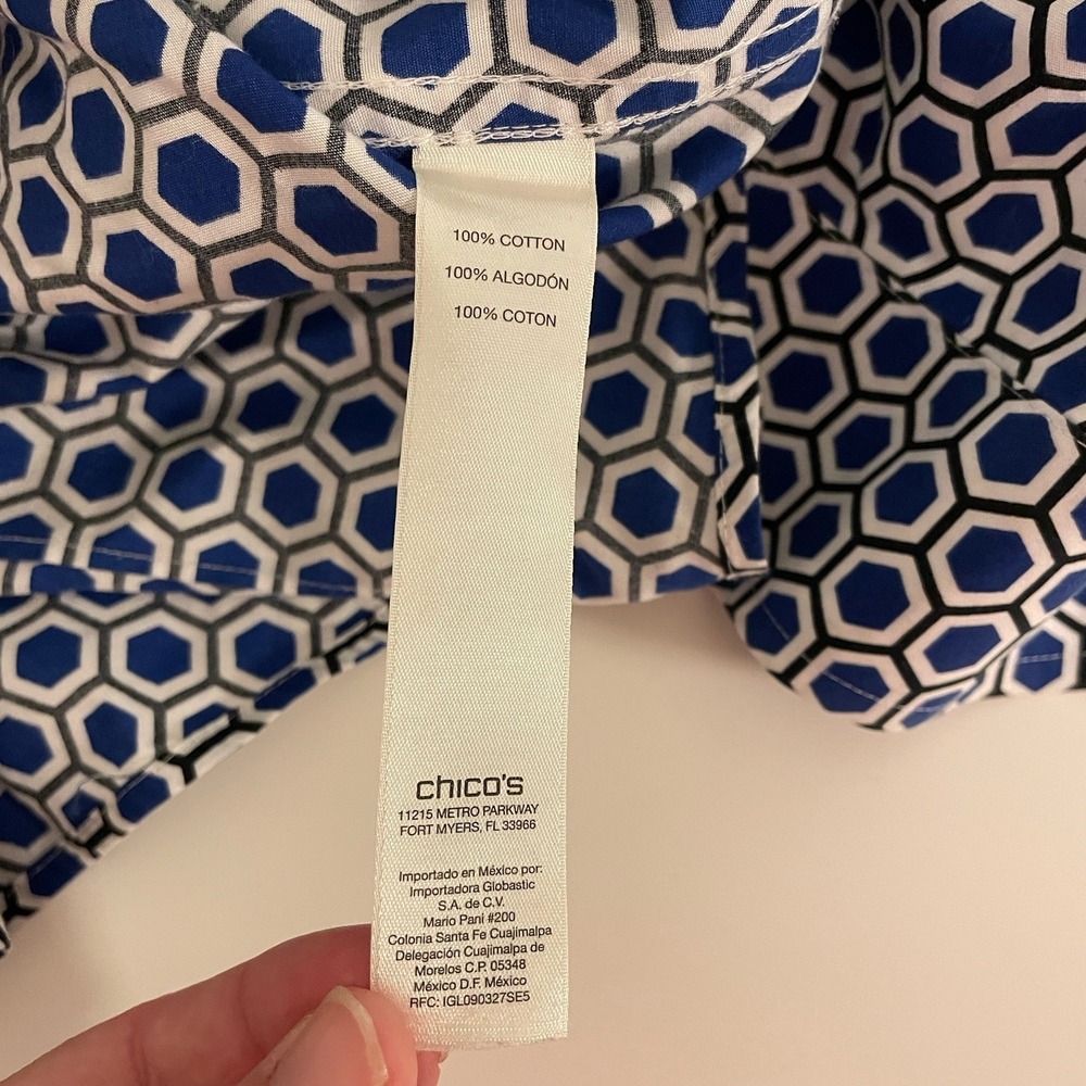 Chico's No-Iron Blouse Geometric Button Up Shirt Blue 4 US XXL - Picture 6 of 7